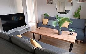 Comfortable Apartment With Balcony